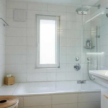 Apartment Tidu Modern Chic Stylish