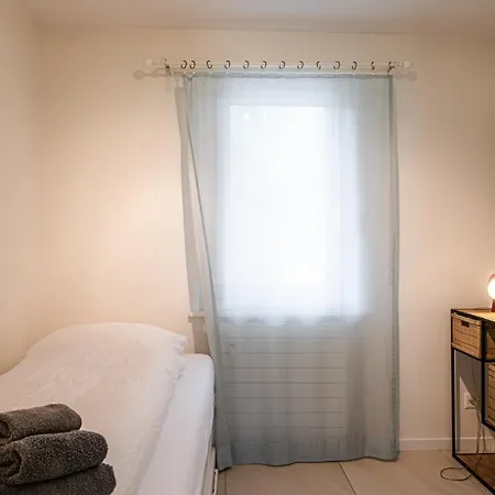 Apartment Tidu Modern Chic Stylish *